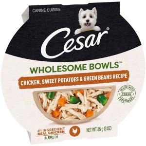 Cesar Wholesome Bowls Chicken, Sweet Potatoes, and Green Beans Wet Dog Food, 3 Ounces