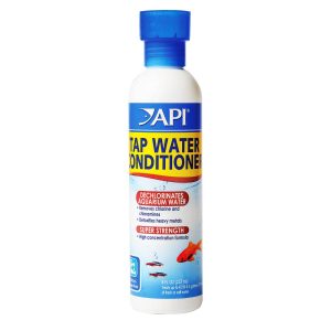 API Tap Water Conditioner Aquarium Water Conditioner 8-Ounce Bottle